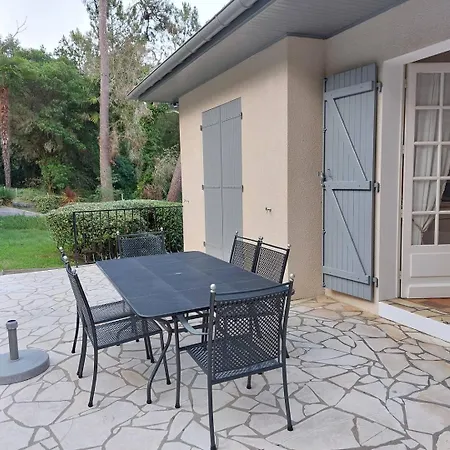 Villa Pour 6 Personnes- Lou Bousquet Etage *