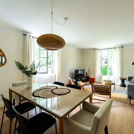 Pour 6 Personnes- Lou Bousquet Etage Villa